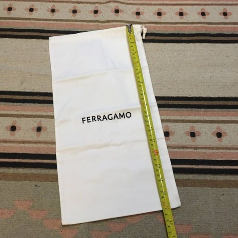 Ferragamo long medium white drawstring dustbag - Picture 3 of 3